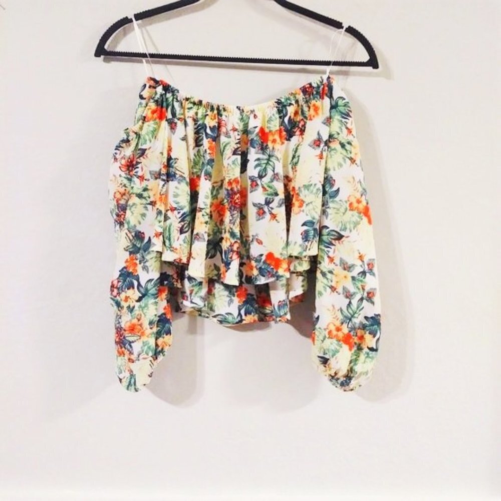 Sage Cold Shoulder Crop‎ Top